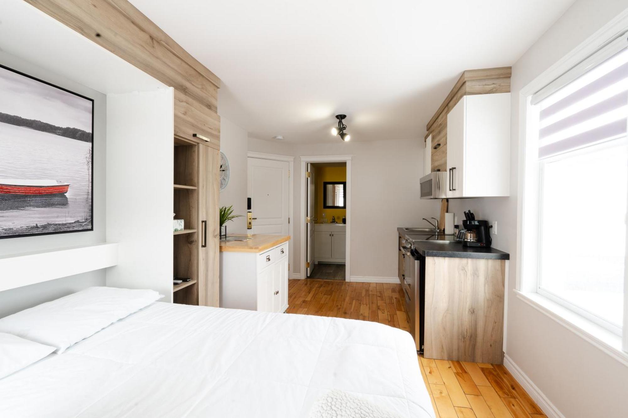 Hotel Les Quatre Bonheurs Amqui Eksteriør bilde